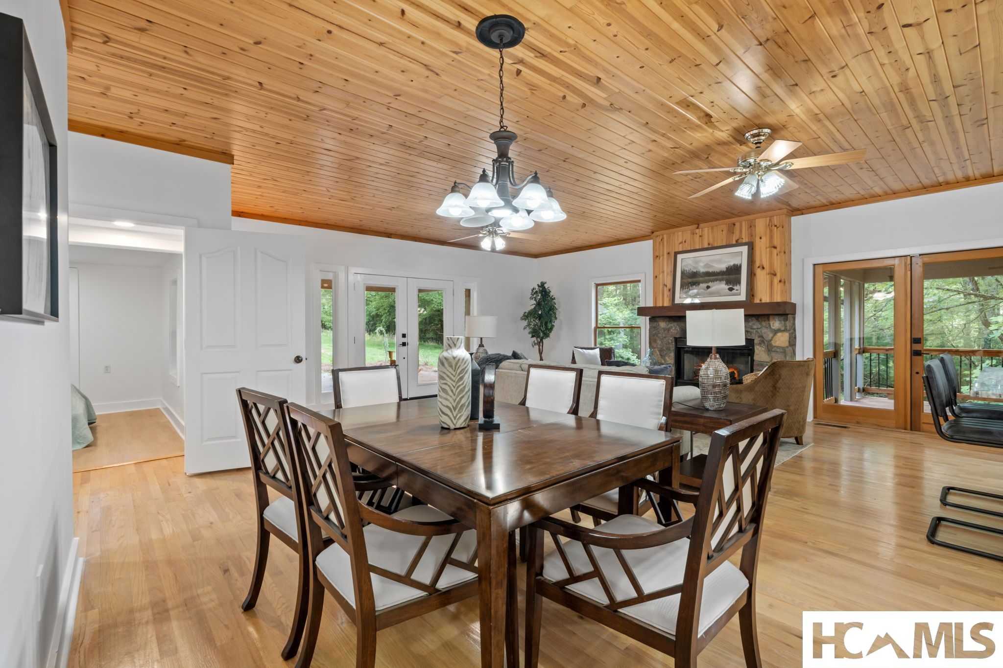 122 Highlands View Road Highlands, NC 28741 - Photo 10 of 48 Gallery Image 10