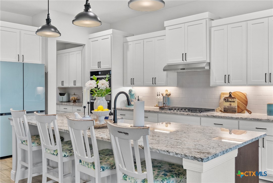 979 Inka Road Salado, TX 76571 - Photo 14 of 47 Kitchen