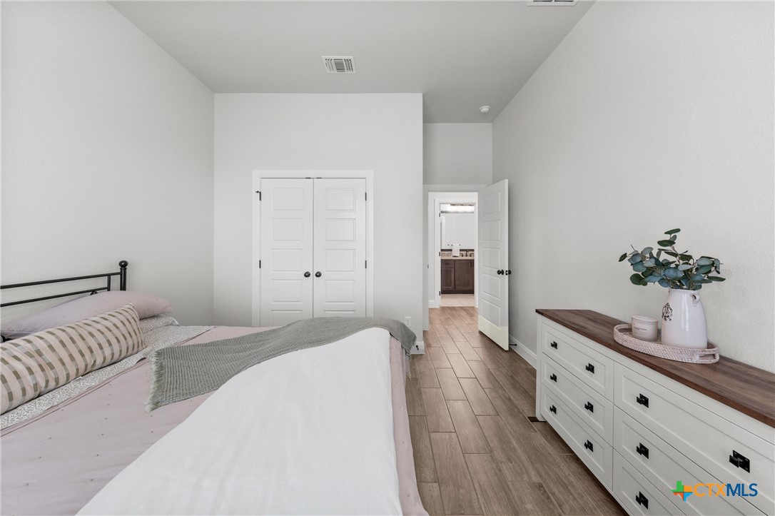 979 Inka Road Salado, TX 76571 - Photo 29 of 47 Bedroom 2