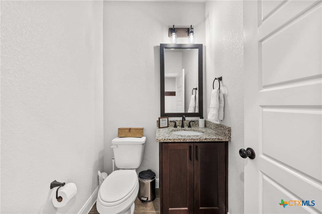 979 Inka Road Salado, TX 76571 - Photo 38 of 47 Half Bathroom
