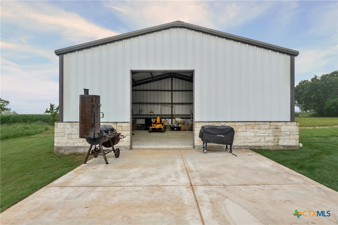 979 Inka Road Salado, TX 76571 - Photo 42 of 47 900 sqft. Shop