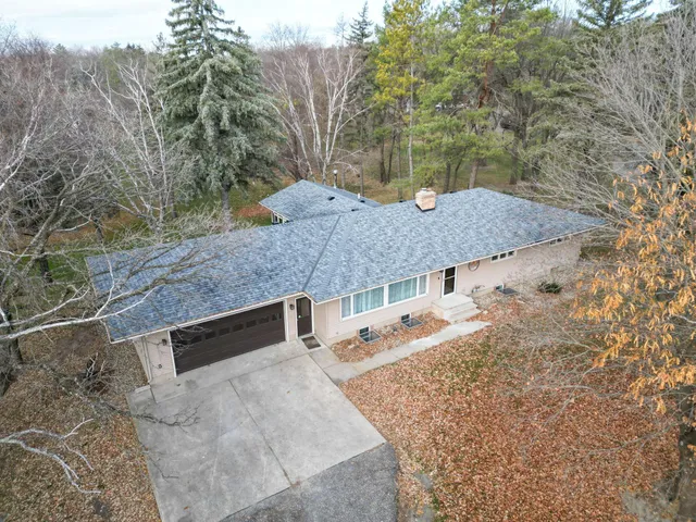 $530,000 | 7344 26th Street Northeast, Willmar, MN 56201