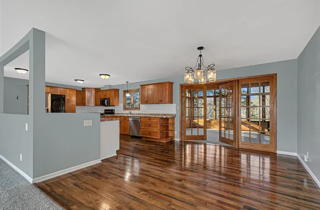 $530,000 | 7344 26th Street Northeast, Willmar, MN 56201