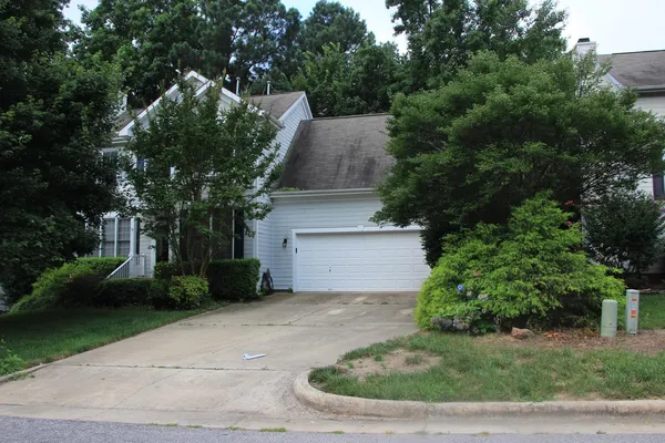 $2,300 | 207 Cove Creek Drive, Cary, NC 27519
