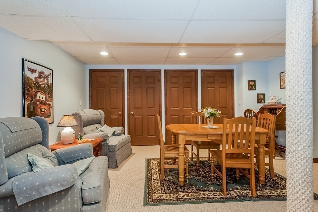 187 Arrow Head Road Marshfield, MA 02050 - Photo 22 of 30 Gallery Image 22