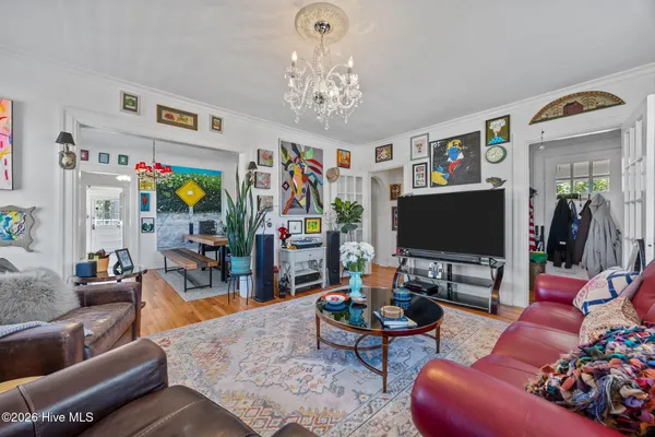$430,000 | 115 North Academy Street, Washington, NC 27889