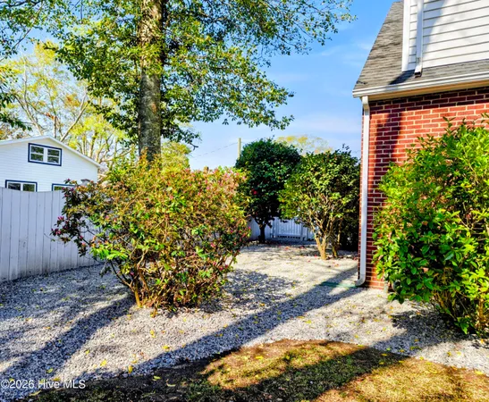 $430,000 | 115 North Academy Street, Washington, NC 27889