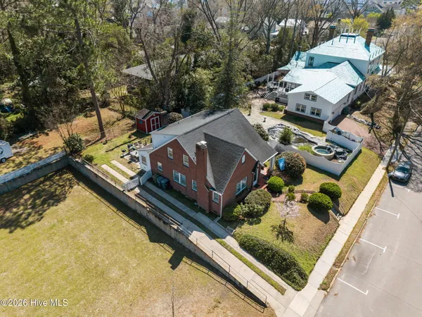 $430,000 | 115 North Academy Street, Washington, NC 27889