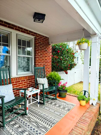 $430,000 | 115 North Academy Street, Washington, NC 27889