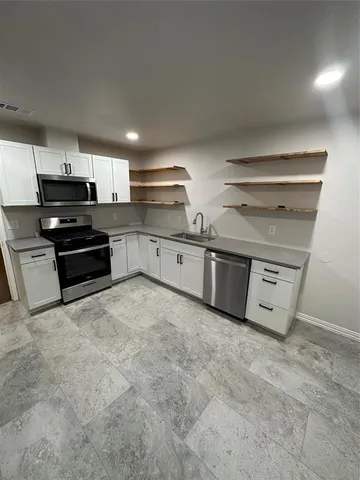 $1,650 | 2322 Meadow Lane, Mesquite, TX 75150