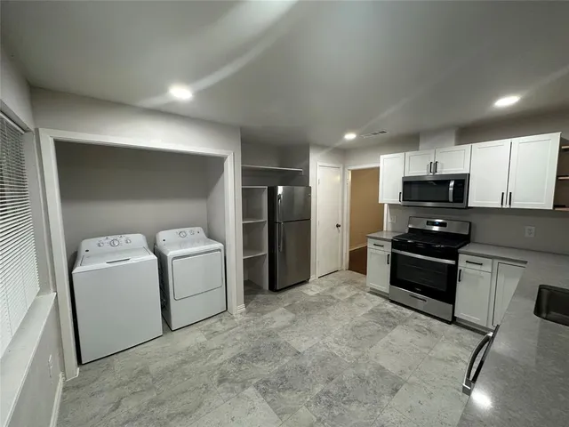 $1,650 | 2322 Meadow Lane, Mesquite, TX 75150