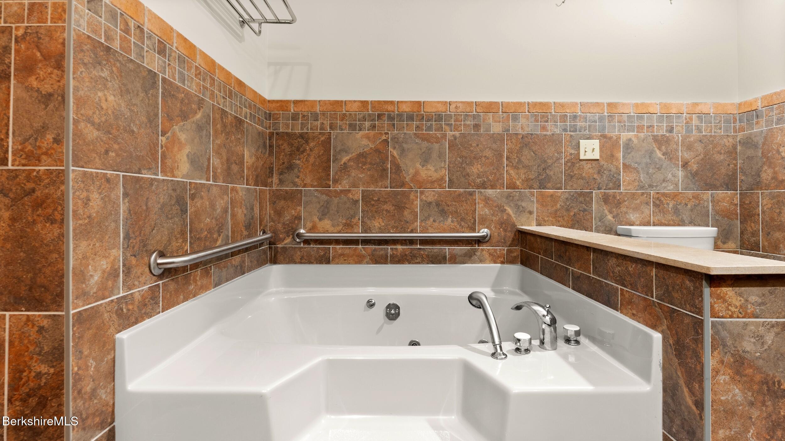 765 Canaan Road Richmond, MA 01254 - Photo 38 of 78 Primary Bath