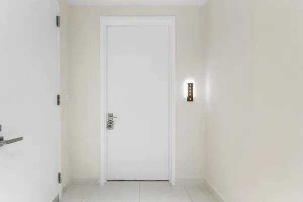 $18,500 | 3100 North Ocean Drive, Unit 1505, Riviera Beach, FL 33404