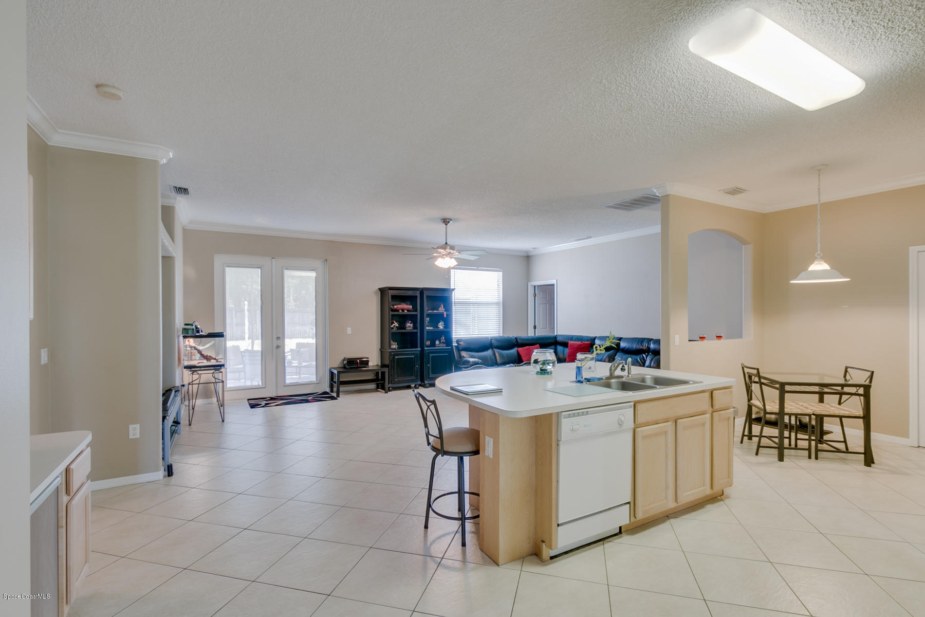 476 Rheine Road Northwest Palm Bay, FL 32907 - Photo 3 of 45 476 Rheine Rd NW-21 - Copy - Copy