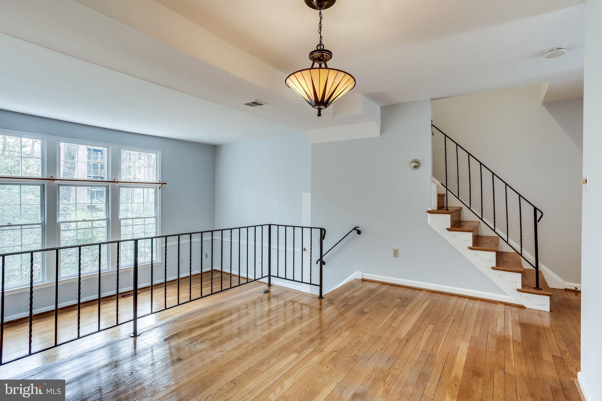 1525 Chatham Colony Court Reston, VA 20190 - Photo 11 of 48