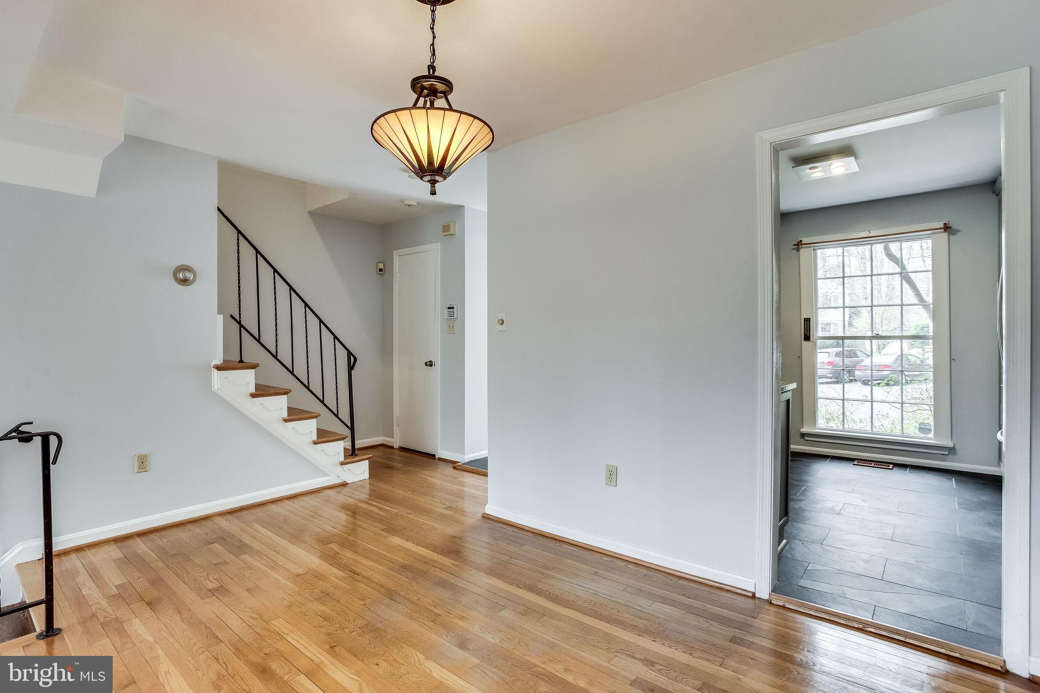 1525 Chatham Colony Court Reston, VA 20190 - Photo 12 of 48