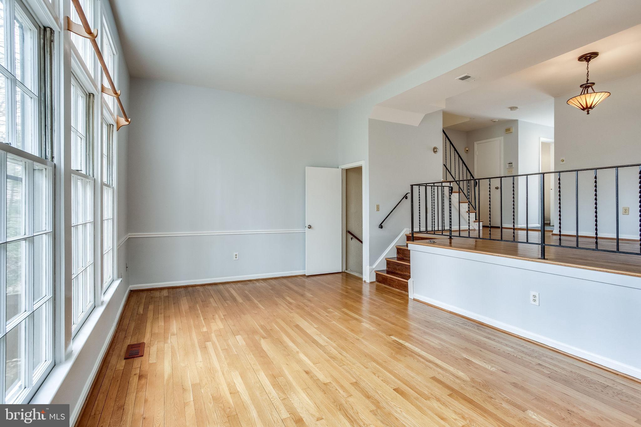 1525 Chatham Colony Court Reston, VA 20190 - Photo 22 of 48