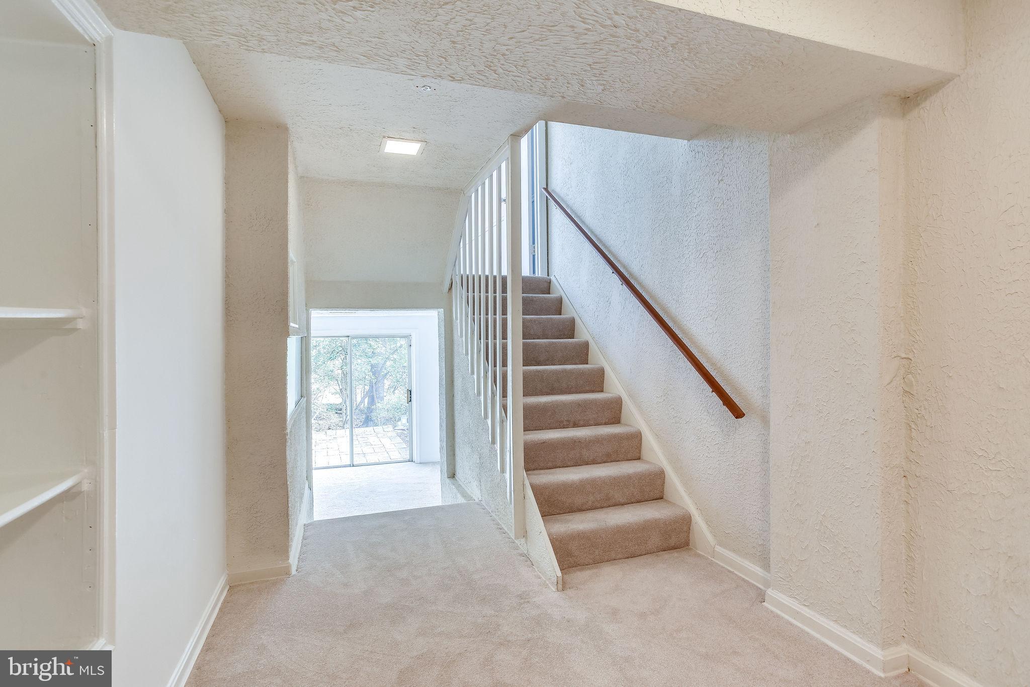 1525 Chatham Colony Court Reston, VA 20190 - Photo 34 of 48