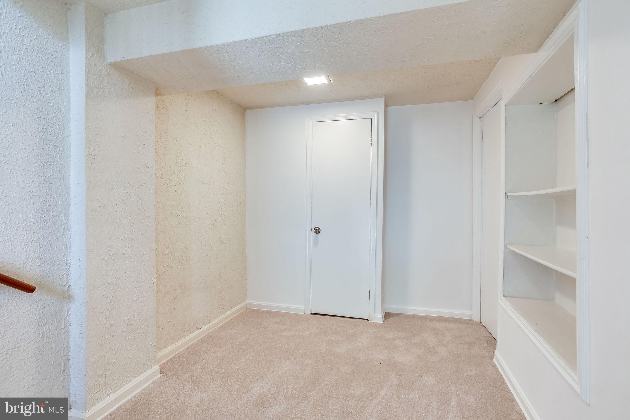 1525 Chatham Colony Court Reston, VA 20190 - Photo 35 of 48
