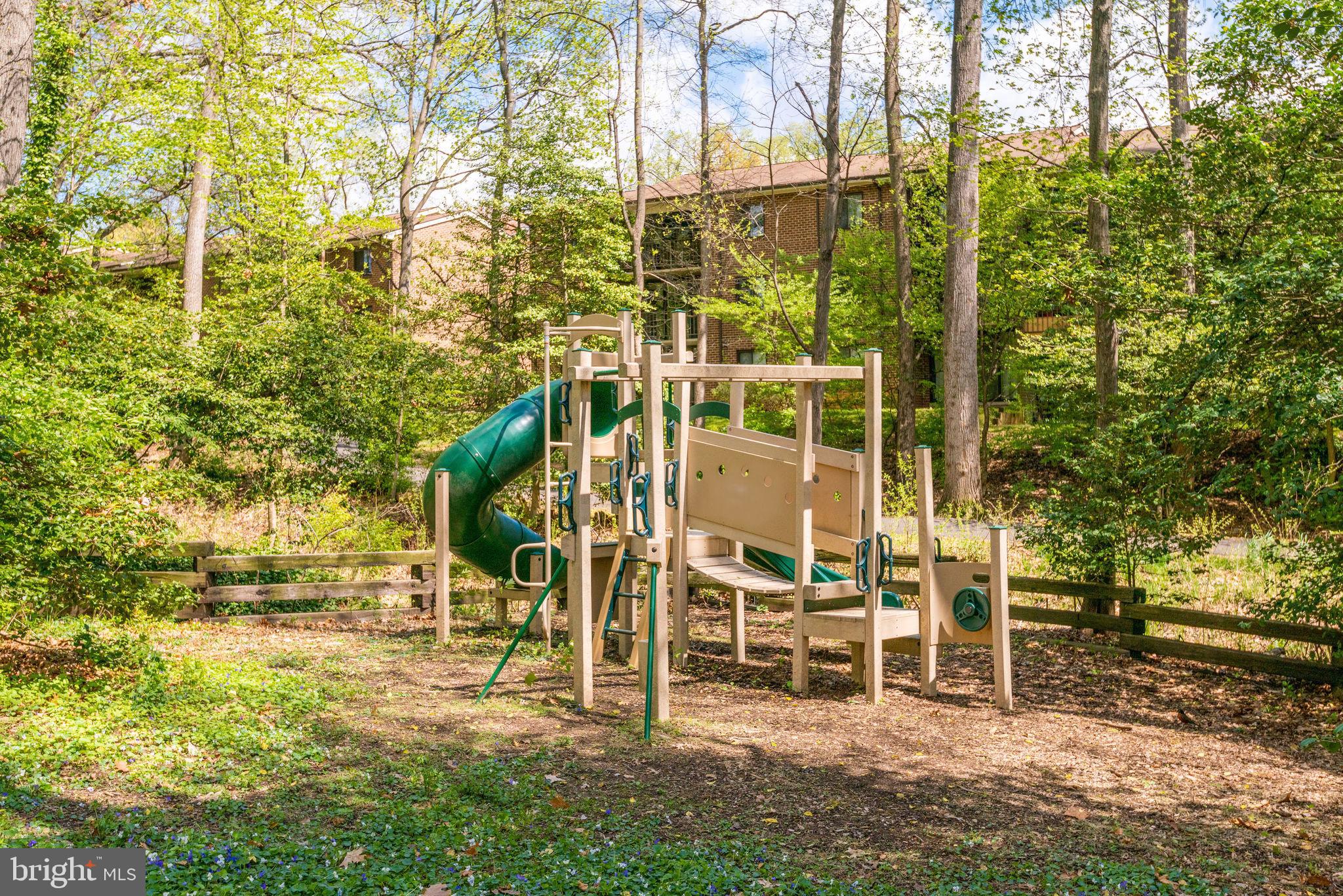 1525 Chatham Colony Court Reston, VA 20190 - Photo 43 of 48