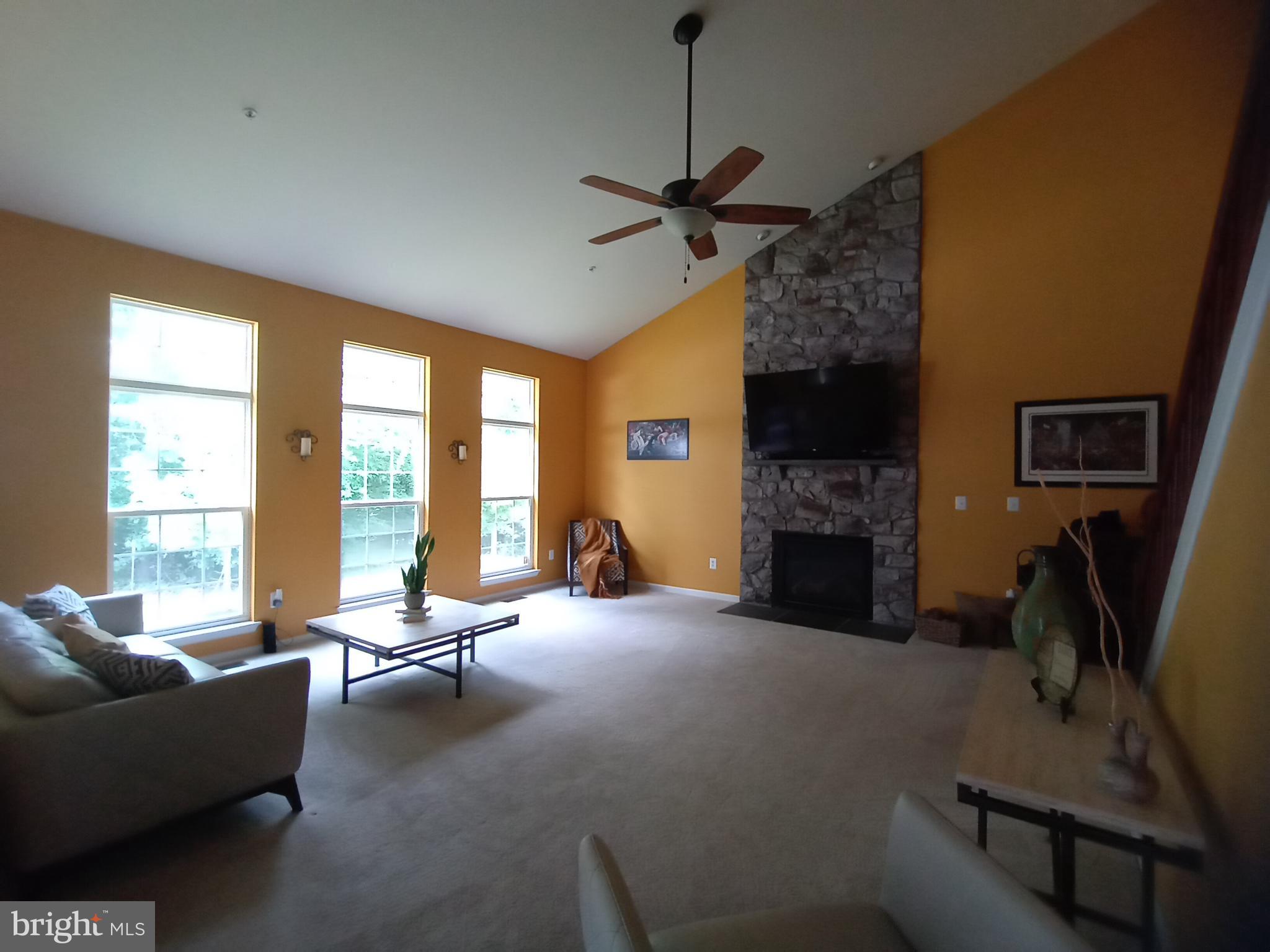 16703 Mannington Road Accokeek, MD 20607 - Photo 26 of 77 Family room view