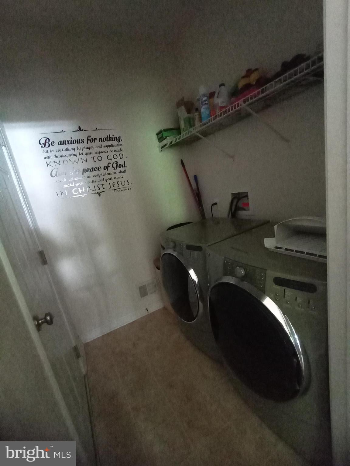 16703 Mannington Road Accokeek, MD 20607 - Photo 28 of 77 Washer/dryer room