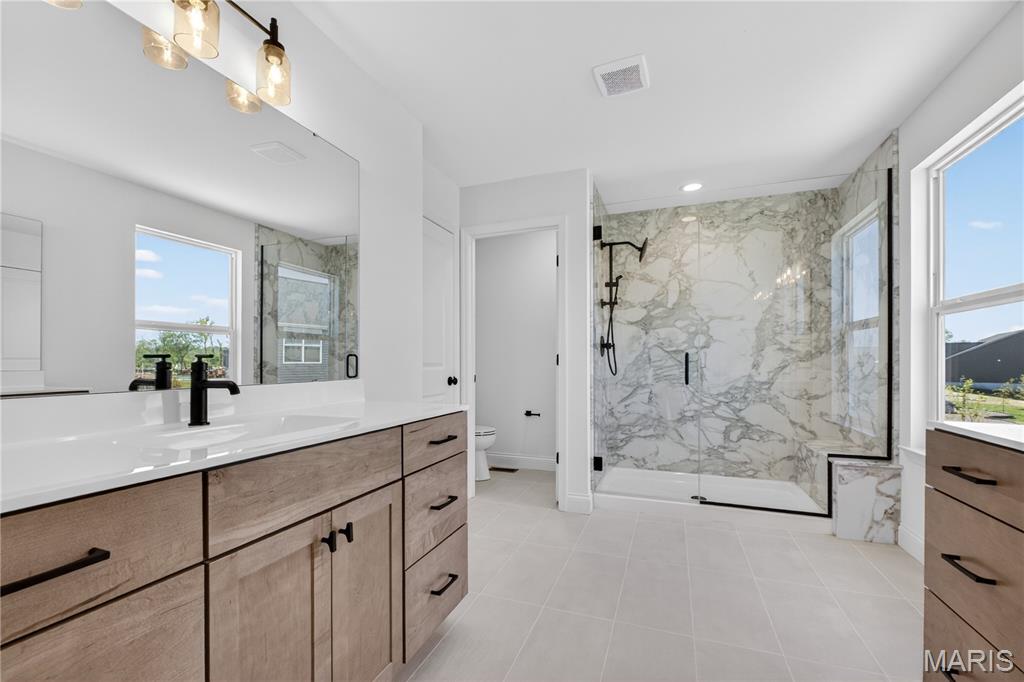 2018 Butte Trl Court Cottleville, MO 63304 - Photo 14 of 20