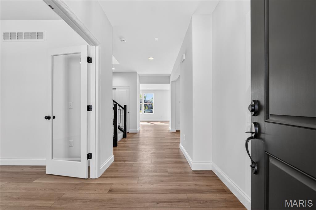 2018 Butte Trl Court Cottleville, MO 63304 - Photo 2 of 20