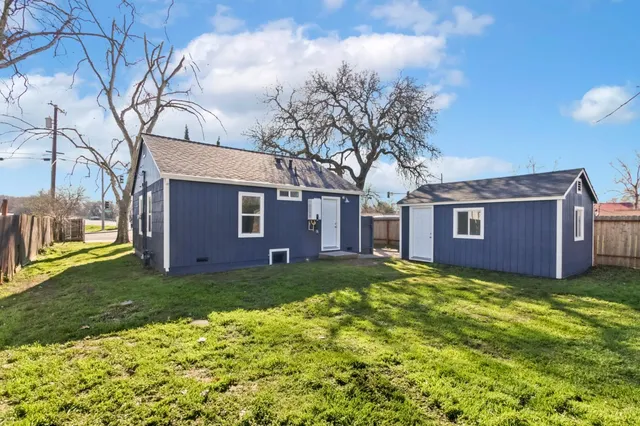 $379,000 | 1757 Kenwood Street, Sacramento, CA 95815