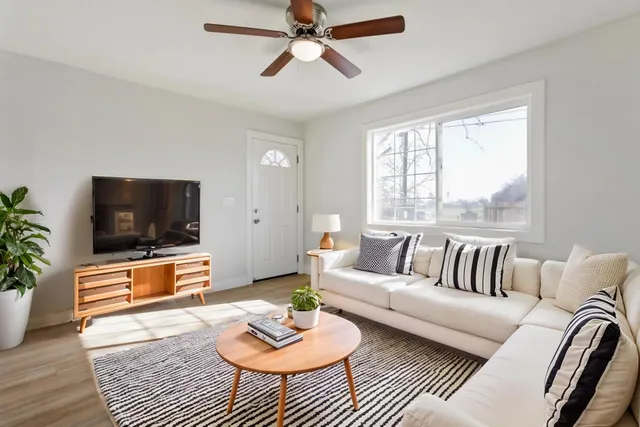 $379,000 | 1757 Kenwood Street, Sacramento, CA 95815