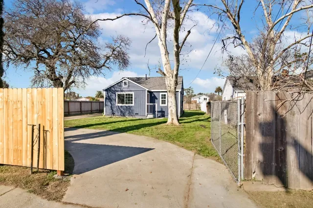 $379,000 | 1757 Kenwood Street, Sacramento, CA 95815
