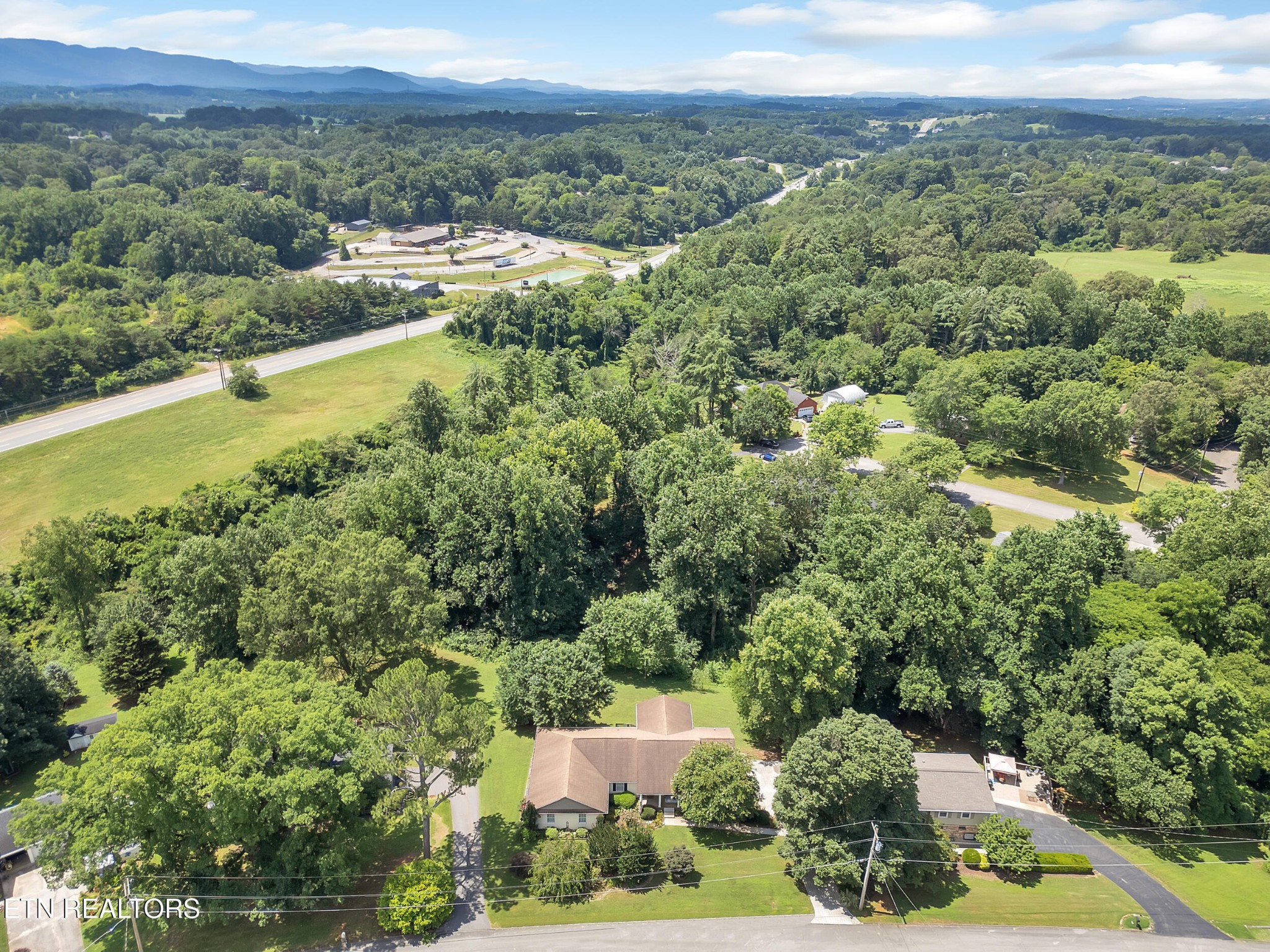 2822 Rambling Road Maryville, TN 37801 - Photo 53 of 55 Gallery Image 53