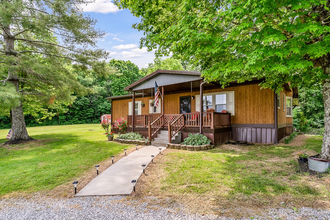 6282 Baptist Ridge Road Hilham, TN 38568 - Photo 2 of 42 Gallery Image 2