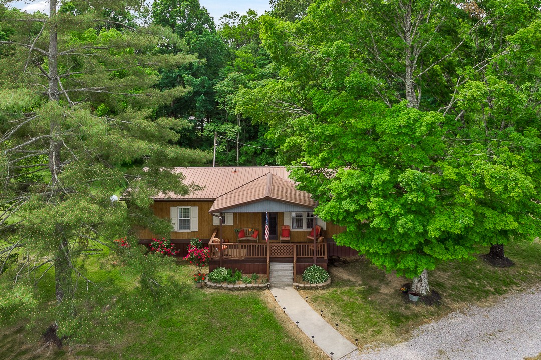 6282 Baptist Ridge Road Hilham, TN 38568 - Photo 4 of 42 Gallery Image 4