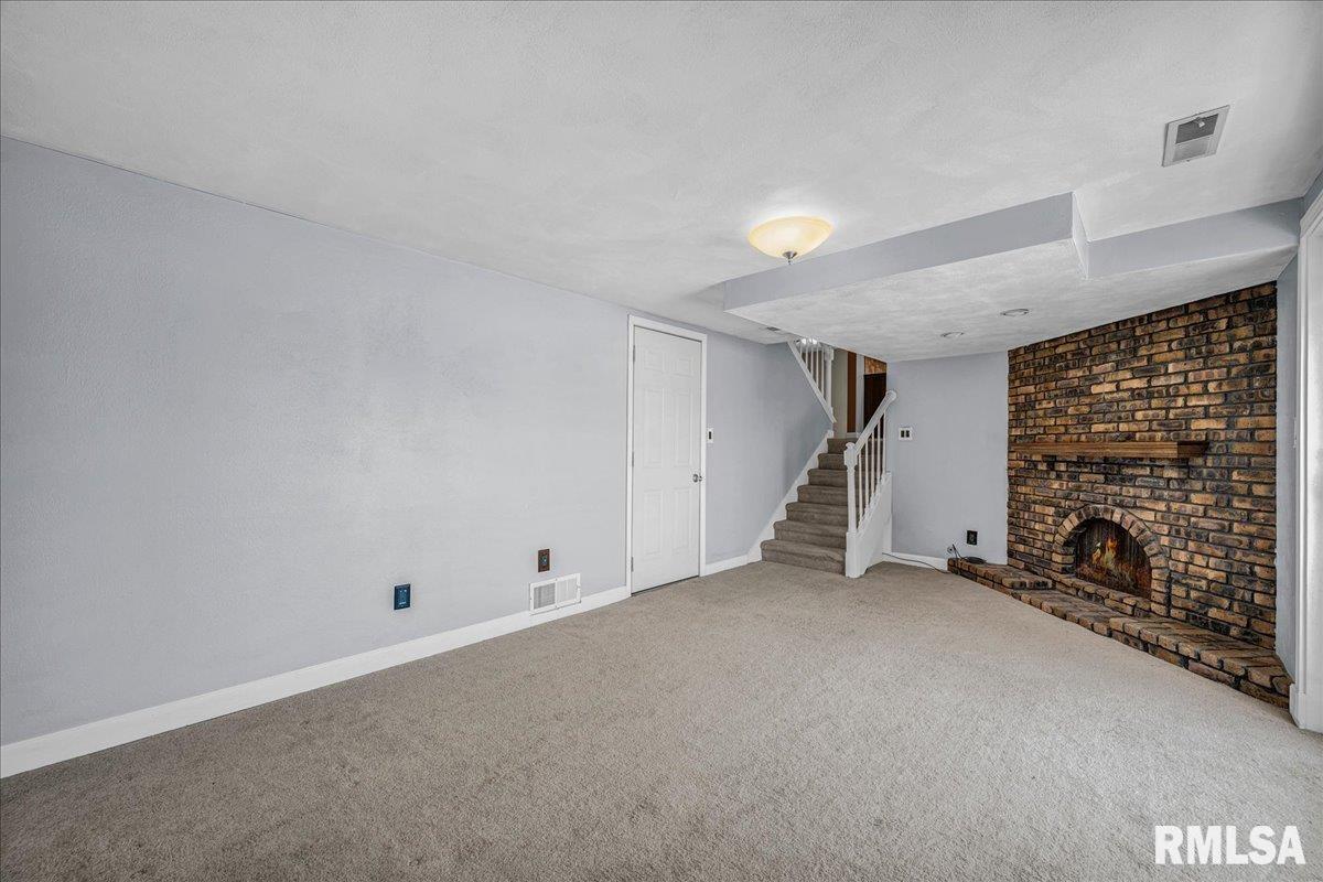 123 Kickapoo Drive East Peoria, IL 61611 - Photo 20 of 35