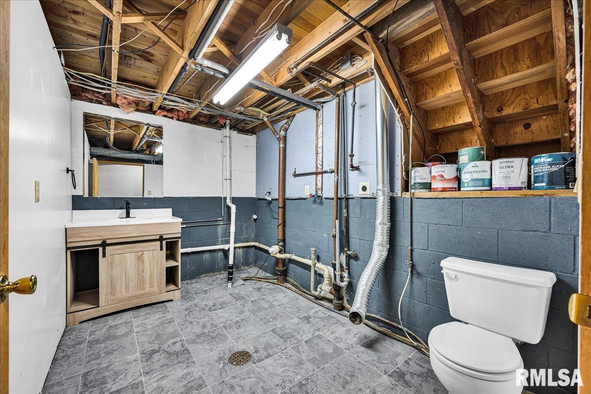 123 Kickapoo Drive East Peoria, IL 61611 - Photo 24 of 35