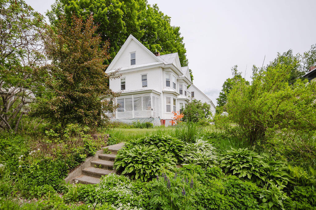 77 Main Street New Sharon, ME 04955 - Photo 2 of 70 taylor-kaminsky-photo-71