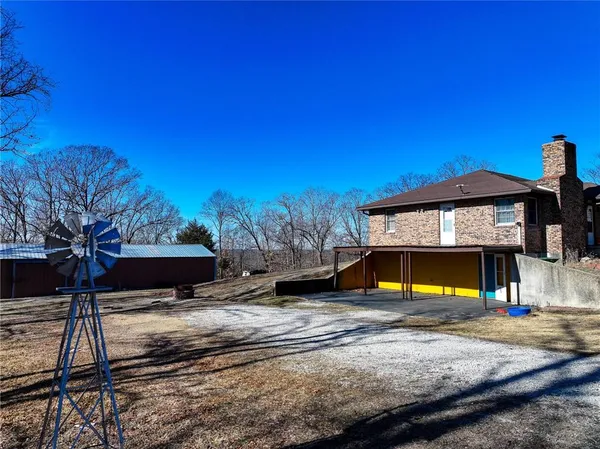 $199,900 | 10305 Northeast 1205 Private Road, Osceola, MO 64776