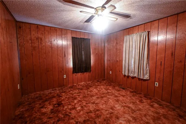 $215,000 | 10305 Northeast 1205 Private Road, Osceola, MO 64776