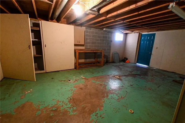 $215,000 | 10305 Northeast 1205 Private Road, Osceola, MO 64776