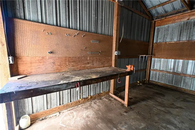 $215,000 | 10305 Northeast 1205 Private Road, Osceola, MO 64776