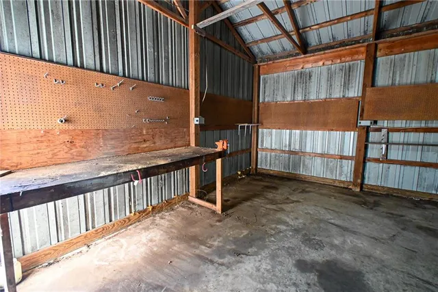 $215,000 | 10305 Northeast 1205 Private Road, Osceola, MO 64776