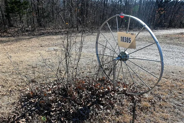 $199,900 | 10305 Northeast 1205 Private Road, Osceola, MO 64776