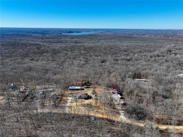 $215,000 | 10305 Northeast 1205 Private Road, Osceola, MO 64776
