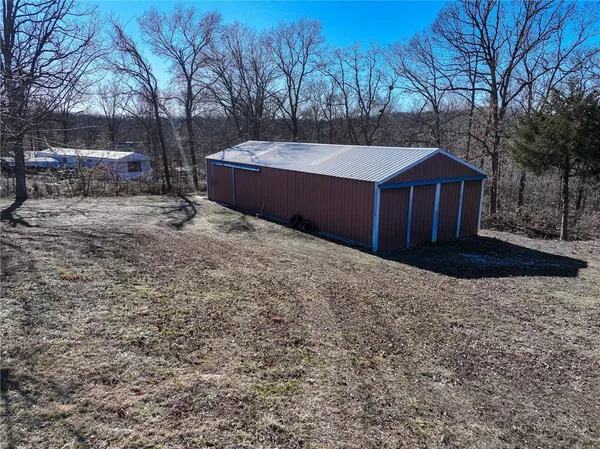 $199,900 | 10305 Northeast 1205 Private Road, Osceola, MO 64776