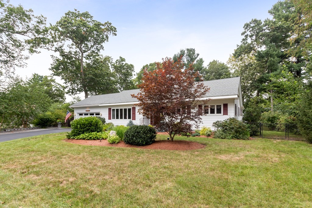 6 Fuller Road Chelmsford, MA 01824 - Photo 1 of 33 Gallery Image 1
