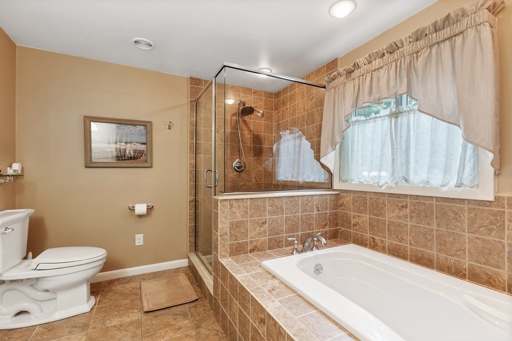 6 Fuller Road Chelmsford, MA 01824 - Photo 23 of 33 Gallery Image 23