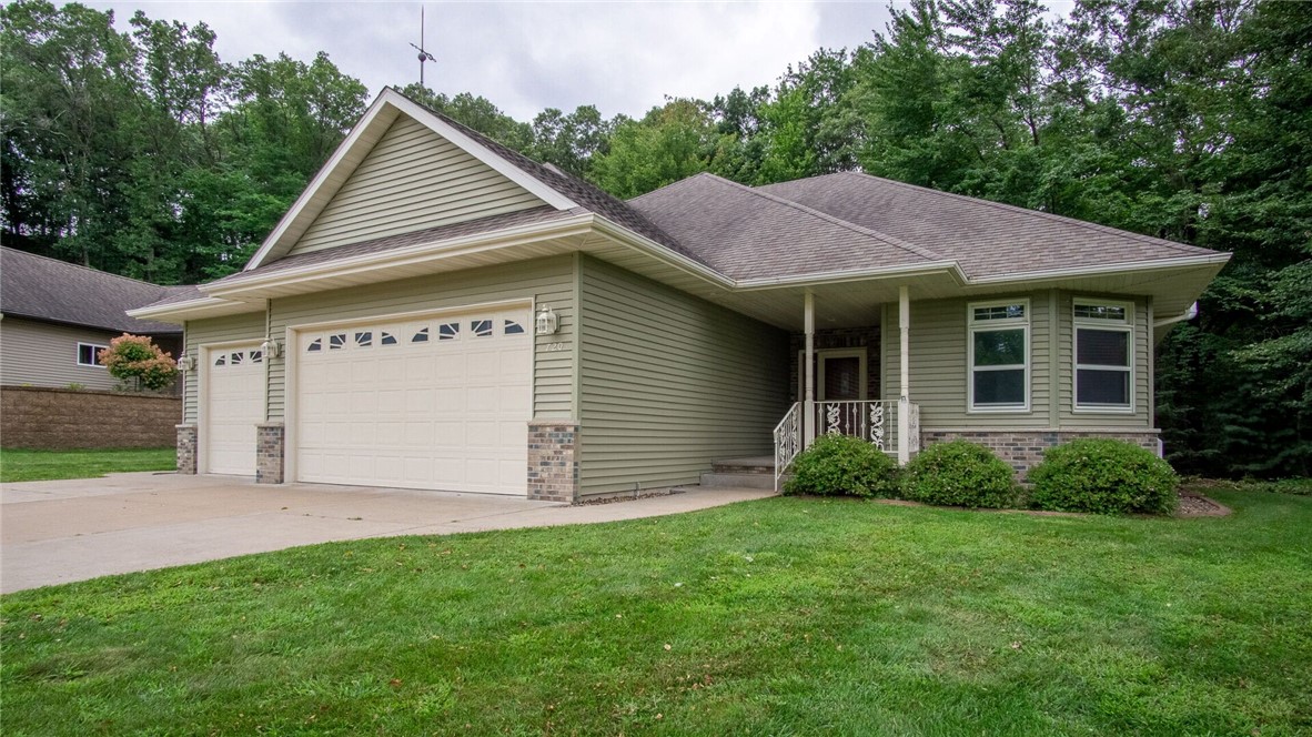 720 Rusty Court Altoona, WI 54720 - Photo 1 of 1 Gallery Image 1