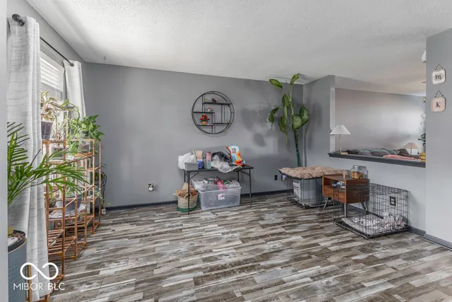 $279,900 | 638 Harvest Meadow Way, New Whiteland, IN 46184