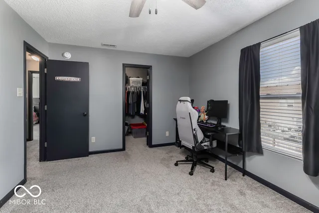 $279,900 | 638 Harvest Meadow Way, New Whiteland, IN 46184